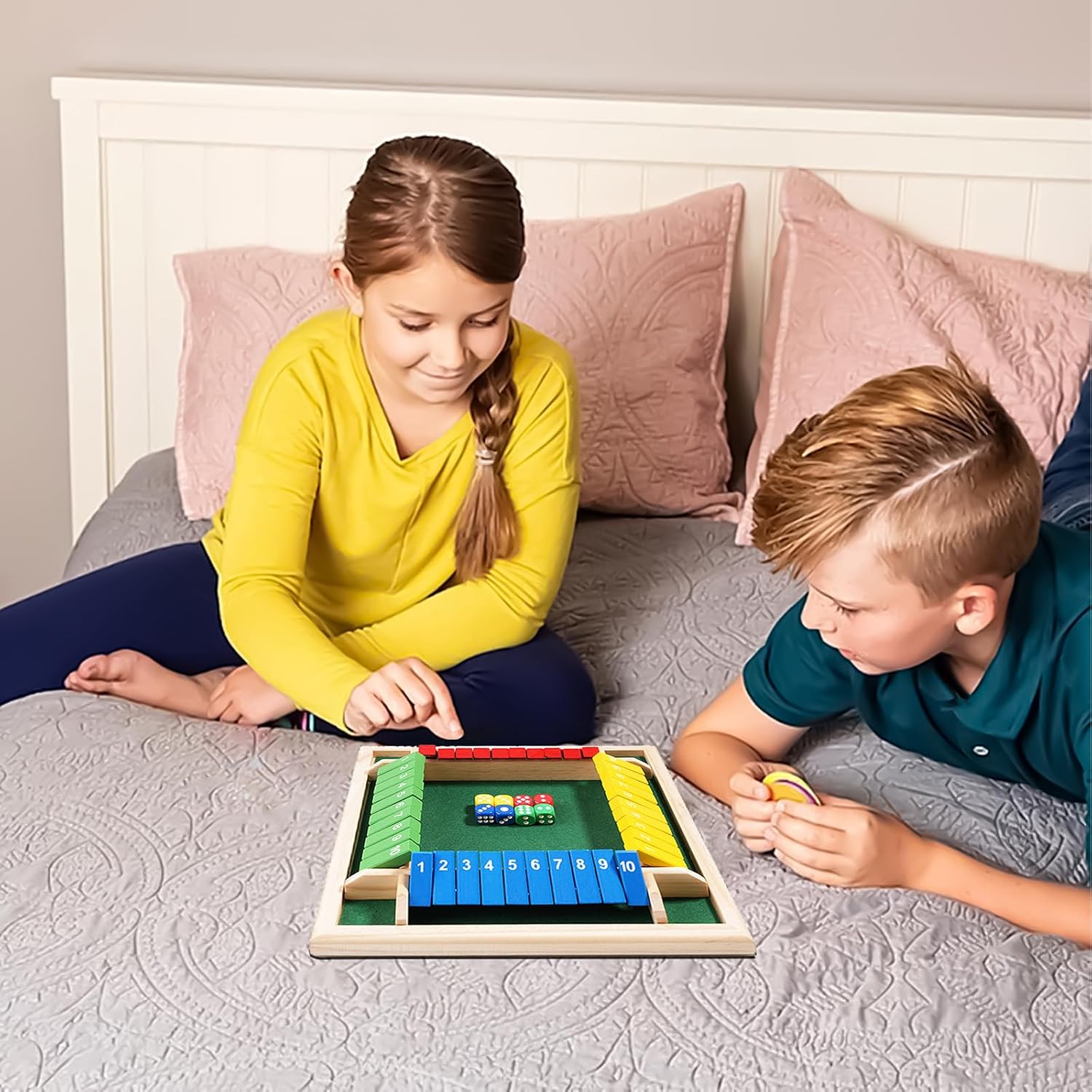 Shut The Box Dice Game 1-4 Players 10 Numbers Wooden Dice Game Traditional Bar Table Mat Game Enhances Math and Decision-Making Skills for Kids and Adults - Image 4