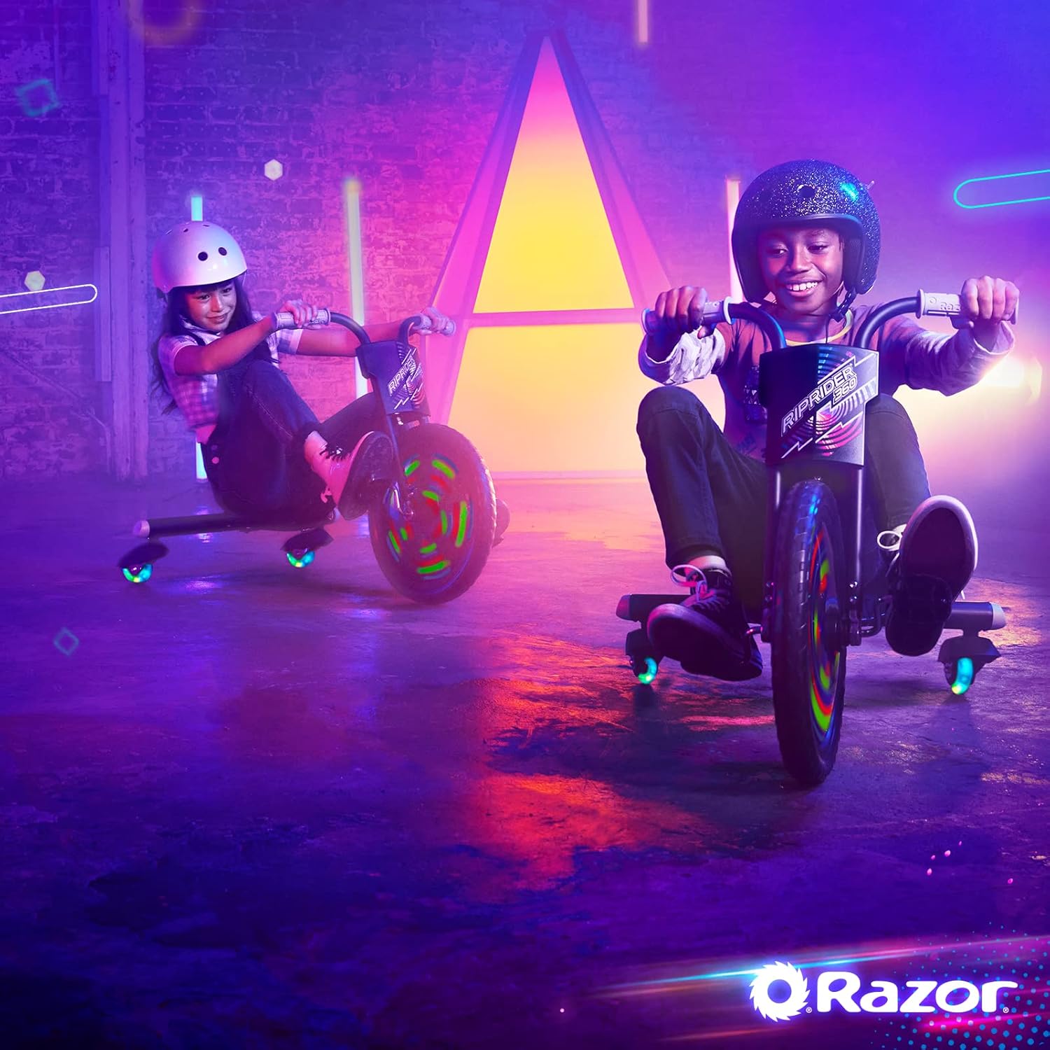 Razor RipRider 360 Lightshow – Trike with Rear Casters and with Motion-Activated Multi-Color Lights, 3 Wheeled Drifting Ride-On for Kids Ages 5 and Up - Image 10