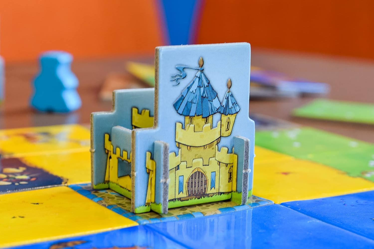 Blue Orange Games Kingdomino Award Winning Family Strategy Board Game, 2-4 players - Image 8