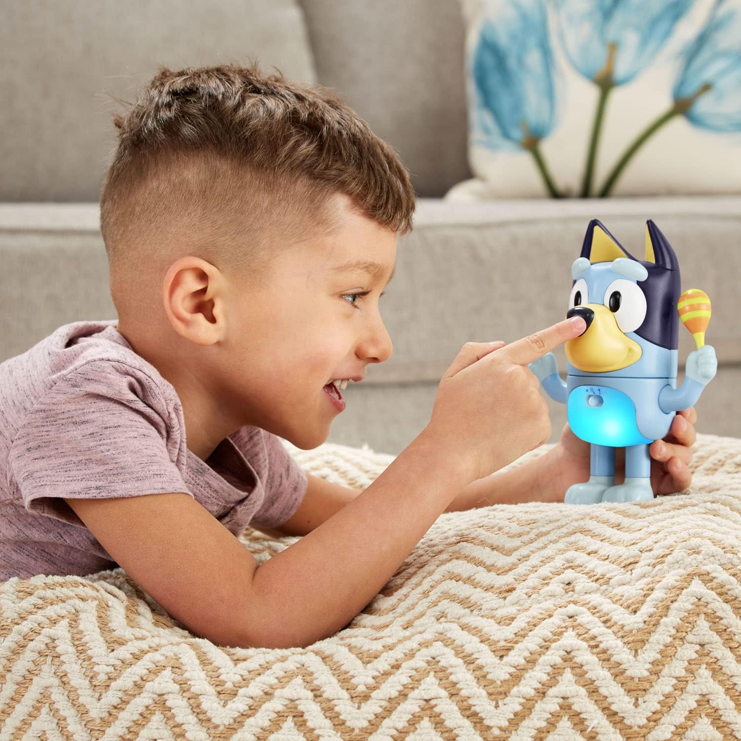VTech Bluey Shake It Bluey - Image 6
