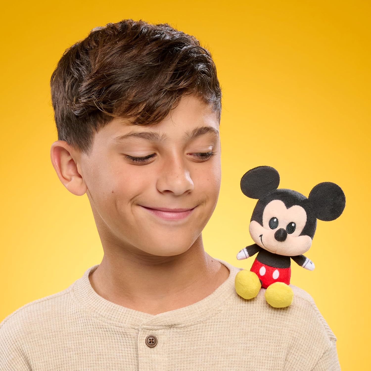 Disney Mickey Mouse Perch'd Wearable Plush Shoulder Friend, 4-inch Plush | Wearable Plushie, Soft Toy for Fans, Girls, Boys, Kids, Ages 3 and Up, by Just Play - Image 2